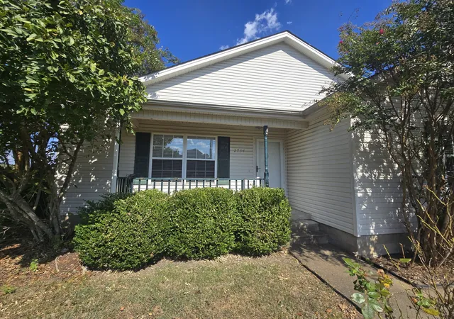 Photo 2 of Single family home for sale at 2754 Belle Meade Pl, Columbia, TN 38401 | MLS# 3592003 | Listing updated on 2026-09-15