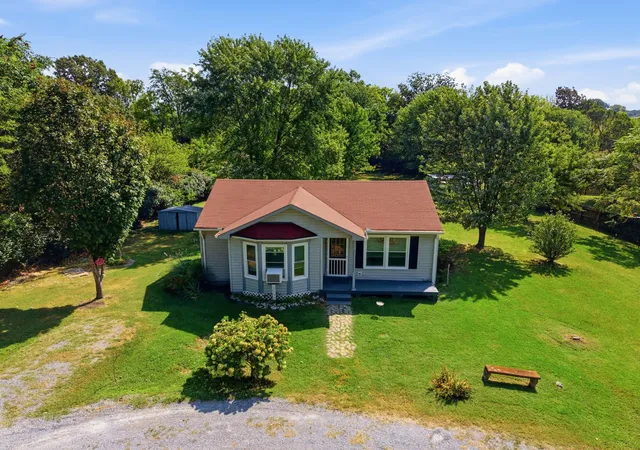 Photo 3 of Single family home for sale at 5214 Jones Chapel Rd, Cedar Hill, TN 37032 | MLS# 3550157 | Listing updated on 2026-10-02