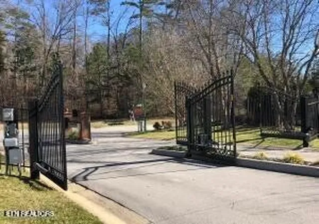 Photo 3 of Land for sale at 96 Royal Troon Cir, Oak Ridge, TN 37830 | MLS# 3578062 | Listing updated on 2026-09-14