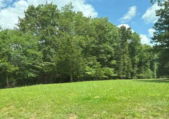 Photo 3 of House for sale at 1260 Hillcrest Rd, Dickson, TN 37055 | MLS# 3591896 | Listing updated on 2026-09-15