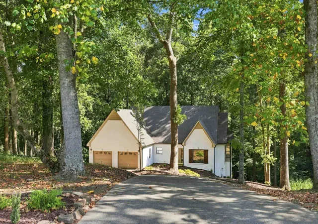 Photo 1 of Single family home for sale at 103 E Cv, Florence, AL 35634 | MLS# 3591911 | Listing updated on 2026-09-14