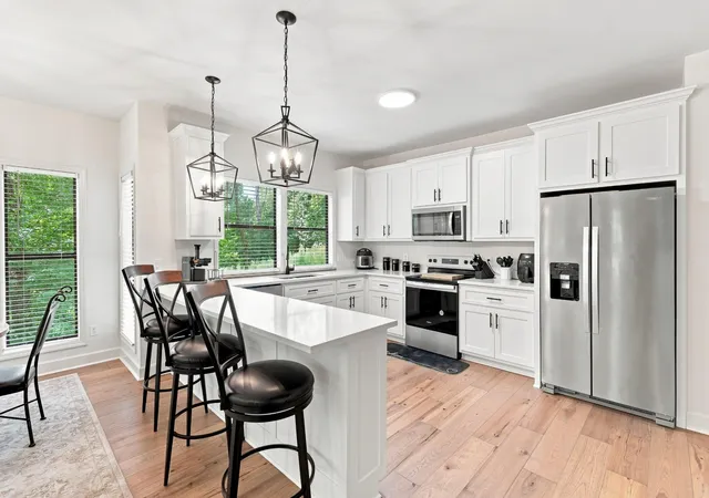 Photo 4 of Single family home for sale at 103 E Cv, Florence, AL 35634 | MLS# 3591911 | Listing updated on 2026-09-14