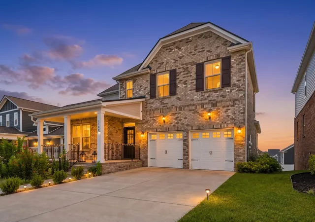 Photo 1 of Single family home for sale at 1100 Pebble Run Rd, Hendersonville, TN 37075 | MLS# 3592007 | Listing updated on 2026-09-14