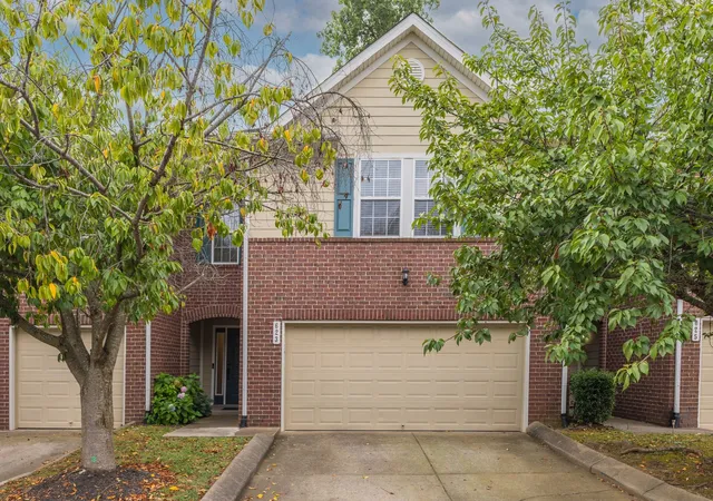 Photo 1 of Townhouse for sale at 623 Heath Pl, Smyrna, TN 37167 | MLS# 3592261 | Listing updated on 2026-09-15