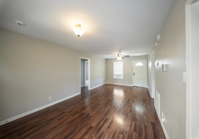 Photo 3 of Single family home for sale at 524 Potomac Dr, Oak Grove, KY 42262 | MLS# 3591955 | Listing updated on 2026-09-14