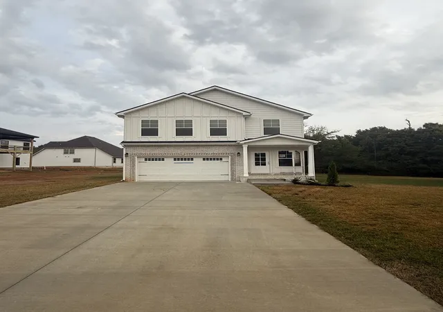 Photo 3 of Single family home for sale at 350 Hereford Farms, Clarksville, TN 37043 | MLS# 3592053 | Listing updated on 2026-09-15
