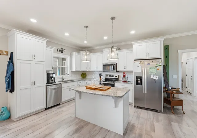 Photo 3 of Single family home for sale at 3770 Cumby Rd, Cookeville, TN 38501 | MLS# 3592040 | Listing updated on 2026-09-14
