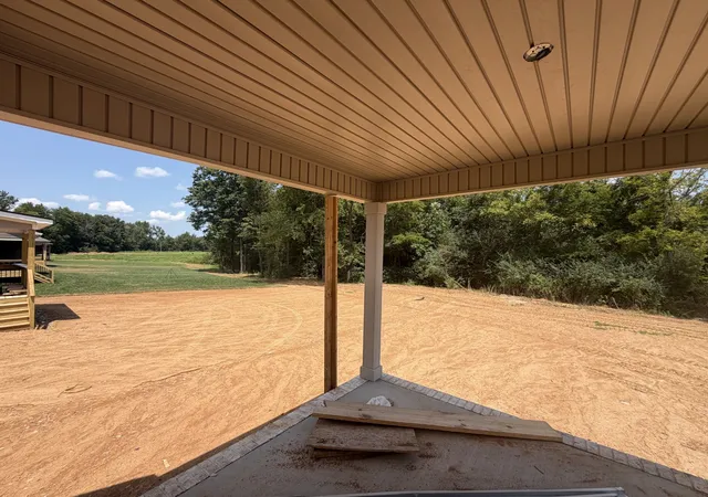 Photo 4 of Single family home for sale at 352 Hereford Farms, Clarksville, TN 37043 | MLS# 3592042 | Listing updated on 2026-10-22