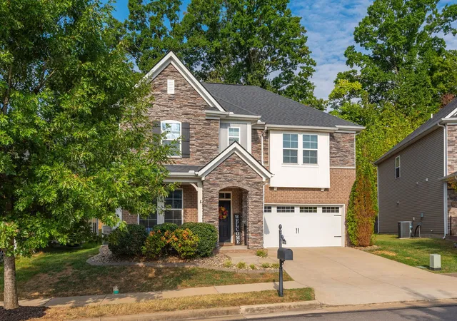 Photo 2 of Single family home for sale at 2168 Hickory Brk Dr, Hermitage, TN 37076 | MLS# 3592100 | Listing updated on 2026-10-06