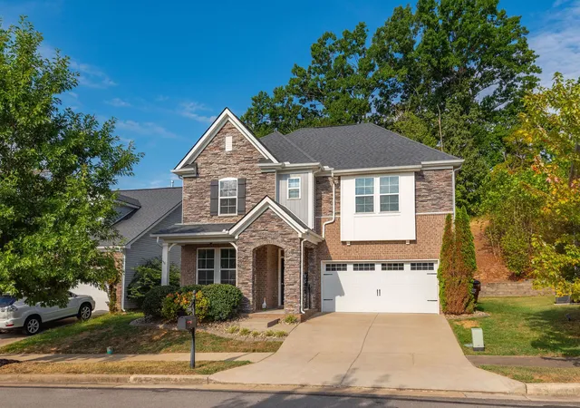 Photo 3 of Single family home for sale at 2168 Hickory Brk Dr, Hermitage, TN 37076 | MLS# 3592100 | Listing updated on 2026-10-06