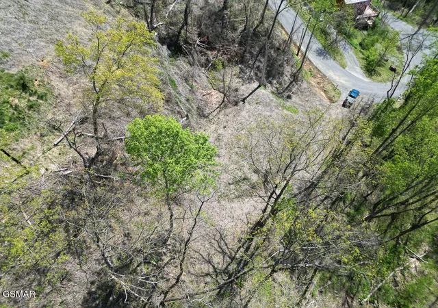 Photo 3 of Land for sale at 837 Clabo Loop, Gatlinburg, TN 37738 | MLS# 3592068 | Listing updated on 2026-09-15