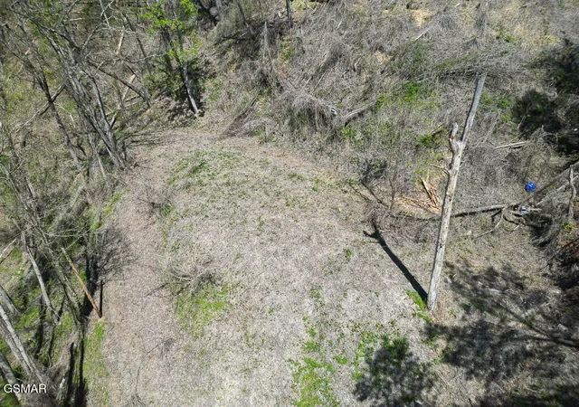 Photo 4 of Land for sale at 837 Clabo Loop, Gatlinburg, TN 37738 | MLS# 3592068 | Listing updated on 2026-09-15
