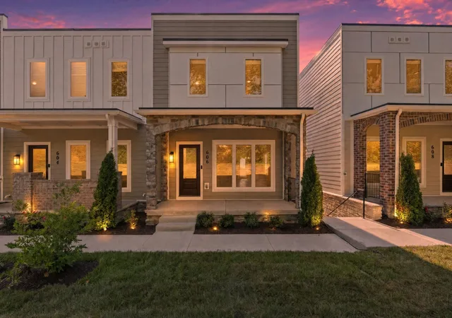 Townhouse for sale at 606 Summit Trl, Nashville, TN 37207 | MLS# 3592176