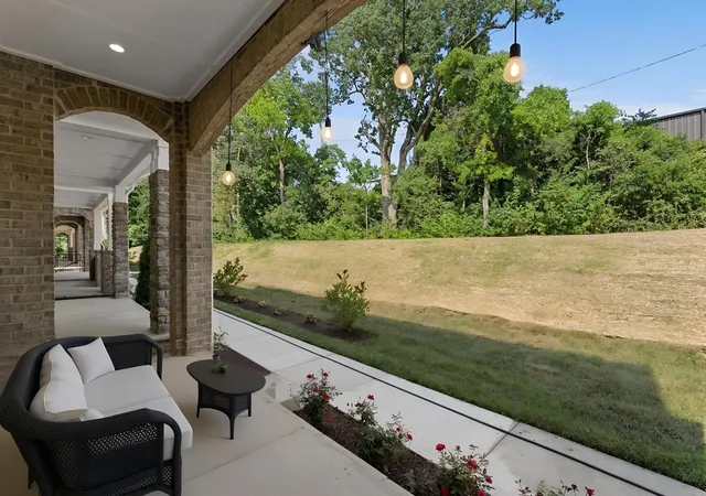 Photo 2 of Townhouse for sale at 606 Summit Trl, Nashville, TN 37207 | MLS# 3592176 | Listing updated on 2026-09-15