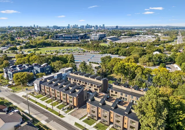 Photo 2 of Townhouse for sale at 542b Rosedale Ave #9, Nashville, TN 37211 | MLS# 3592179 | Listing updated on 2026-09-15