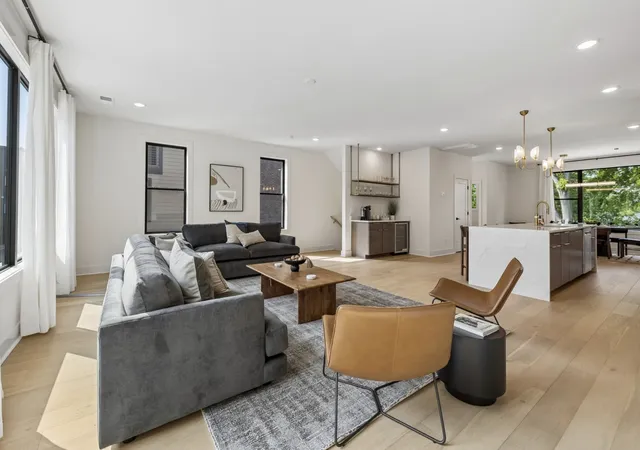 Photo 3 of Townhouse for sale at 542b Rosedale Ave #9, Nashville, TN 37211 | MLS# 3592179 | Listing updated on 2026-09-15