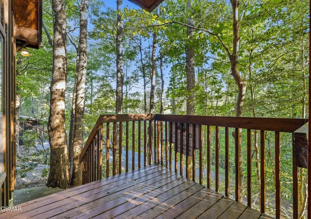Photo 4 of Single family home for sale at 507 Eagle Trl, Gatlinburg, TN 37738 | MLS# 3592166 | Listing updated on 2026-09-15