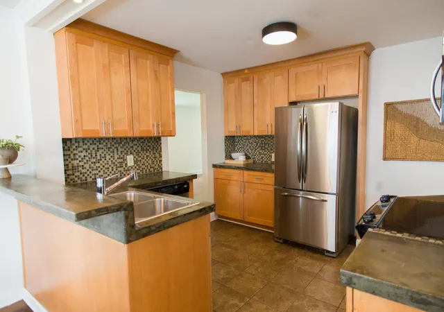 Photo 2 of Single family home for sale at 2214 Fernwood Dr, Nashville, TN 37216 | MLS# 3592247 | Listing updated on 2026-10-10