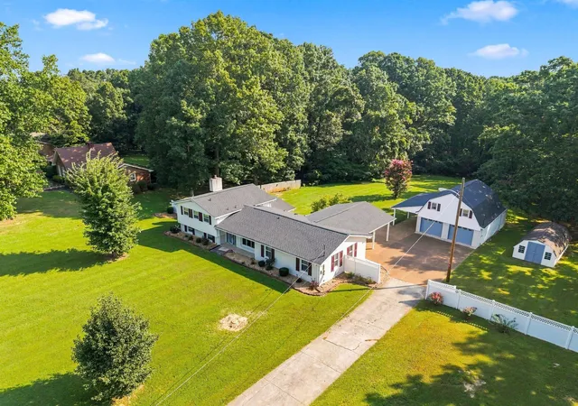 Photo 4 of Single family home for sale at 7400 Bidwell Rd, Joelton, TN 37080 | MLS# 3592263 | Listing updated on 2026-09-28