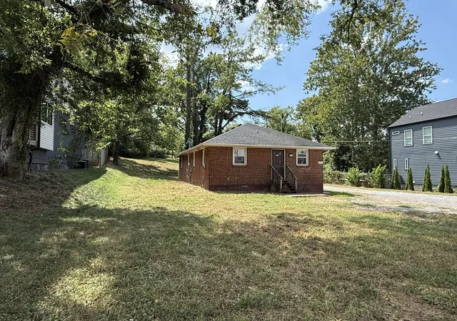 Photo 3 of Multi family home for sale at 3223 Curtis St, Nashville, TN 37218 | MLS# 3592295 | Listing updated on 2026-09-15