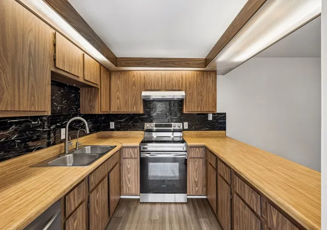 Photo 4 of Townhouse for sale at 101 Cedarwood Ln, Madison, TN 37115 | MLS# 3592357 | Listing updated on 2026-09-15