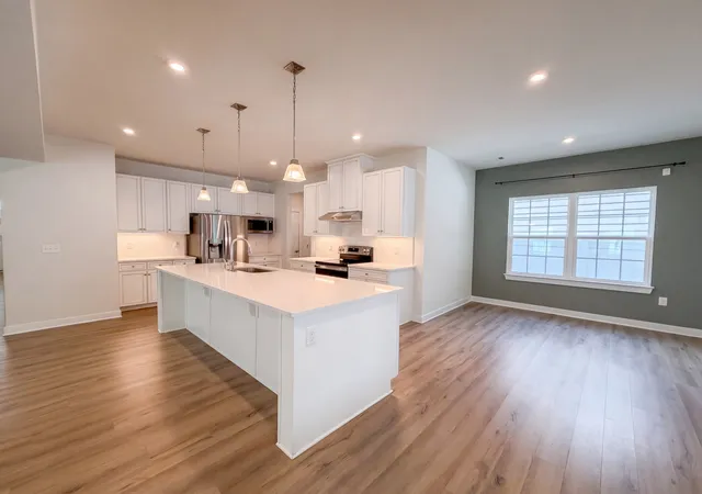 Photo 2 of Single family home for sale at 3518 Pepper Glendale Dr, Murfreesboro, TN 37128 | MLS# 3592375 | Listing updated on 2026-09-24