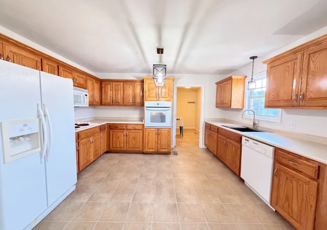 Photo 2 of Single family home for sale at 3692 Armstrong Rd, Springfield, TN 37172 | MLS# 3592466 | Listing updated on 2026-09-24