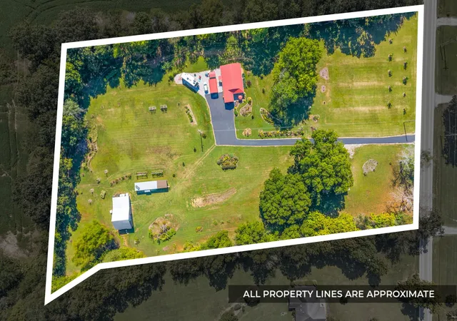 Photo 3 of Single family home for sale at 148 Church St, Cerulean, KY 42215 | MLS# 3592452 | Listing updated on 2026-09-24