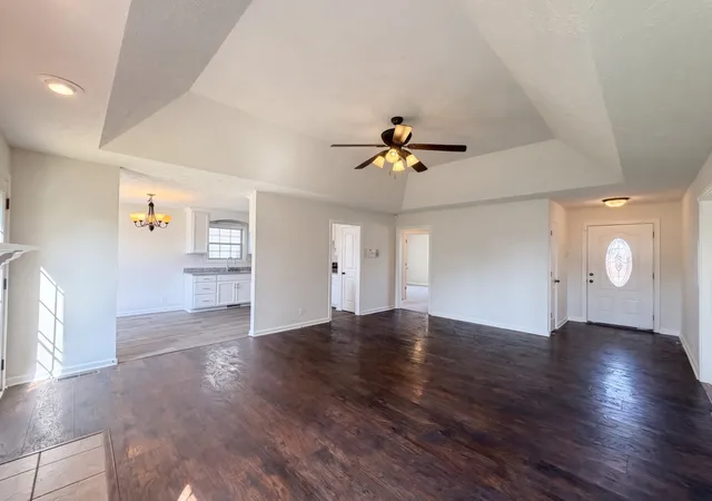 Photo 3 of Single family home for sale at 3475 Melrose Dr, Clarksville, TN 37042 | MLS# 3592477 | Listing updated on 2026-09-15