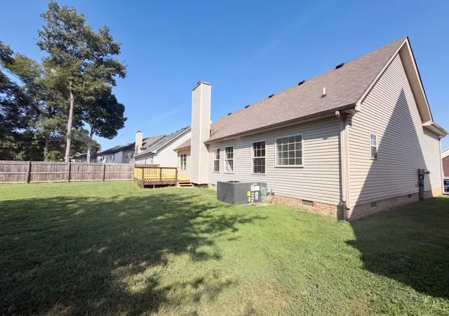 Photo 4 of Single family home for sale at 3475 Melrose Dr, Clarksville, TN 37042 | MLS# 3592477 | Listing updated on 2026-09-15