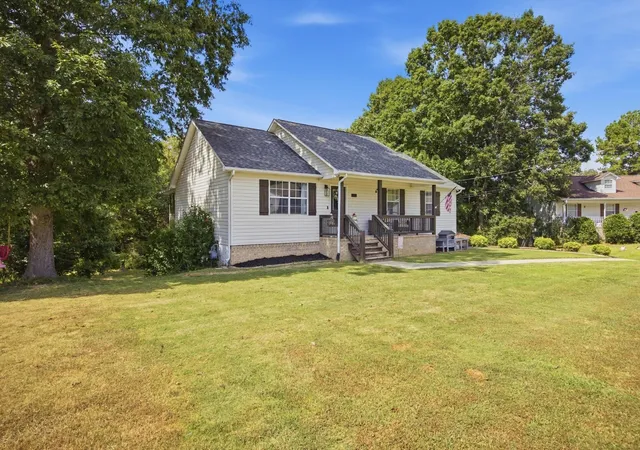 Photo 2 of Single family home for sale at 171 Melissa Dr, Ringgold, GA 30736 | MLS# 3592537 | Listing updated on 2026-09-15