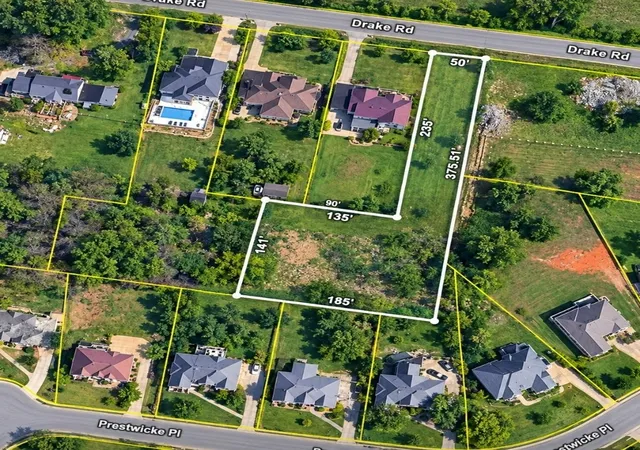 Photo 1 of Land for sale at 3532 Drake Rd, Adams, TN 37010 | MLS# 3592604 | Listing updated on 2026-09-15