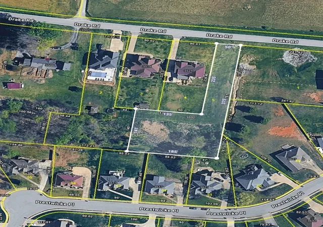 Photo 3 of Land for sale at 3532 Drake Rd, Adams, TN 37010 | MLS# 3592604 | Listing updated on 2026-09-15