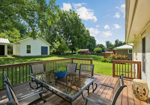Photo 4 of Single family home for sale at 1116 Slaters Crk Rd, Goodlettsville, TN 37072 | MLS# 3592607 | Listing updated on 2026-09-15