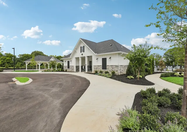 Photo 4 of Single family home for sale at 138 Dahlia Dr, La Vergne, TN 37086 | MLS# 3592613 | Listing updated on 2026-09-15