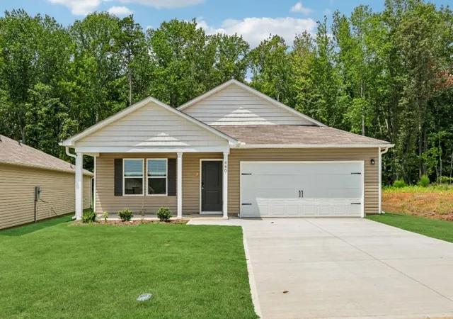 Photo 1 of Single family home for sale at 440 Sundown Dr, Spartanburg, SC | MLS# SPN330736 | Listing updated on 2026-10-02