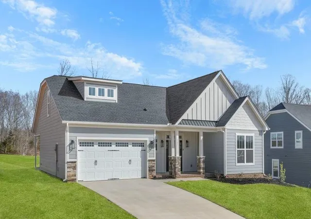 Photo 2 of Single family home for sale at 563 Winstone Trl, Woodruff, SC 29388 | MLS# SPN330923 | Listing updated on 2026-09-12