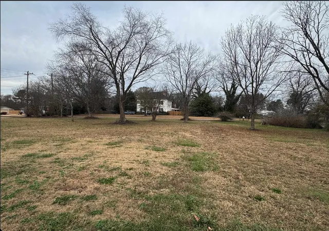 Photo 3 of Sale Pending at 809 John Dodd Rd, Spartanburg, SC 29303 | MLS# SPN332418 | Listing updated on 2026-09-15