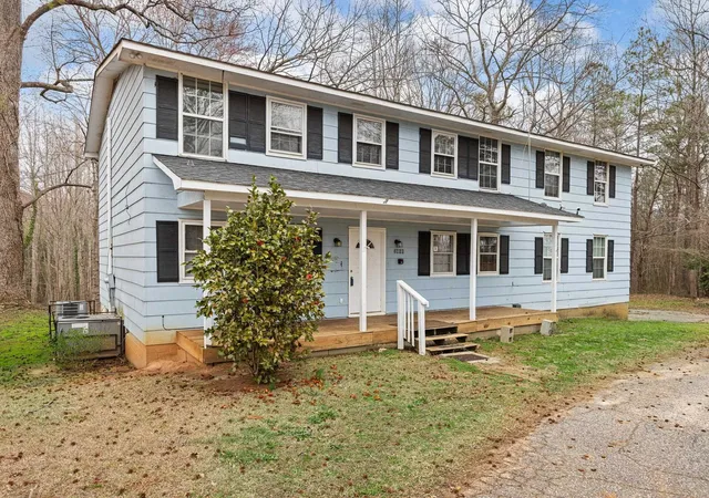 Photo 2 of Sale Pending at 2860 New Cut Rd, Spartanburg, SC 29303 | MLS# SPN334802 | Listing updated on 2026-09-11