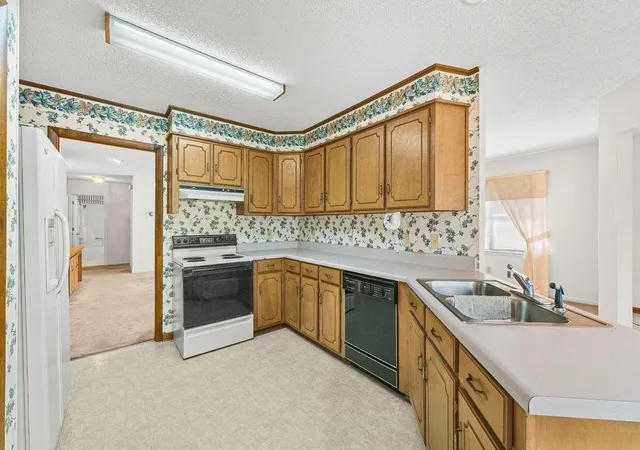 Photo 3 of Single family home for sale at 204 Birchwood Dr, Union, SC 29379 | MLS# SPN335240 | Listing updated on 2026-09-12