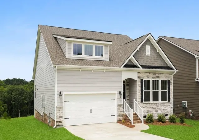 Photo 2 of Single family home for sale at 651 Munchberry Way, Spartanburg, SC 29301 | MLS# SPN336565 | Listing updated on 2026-09-12