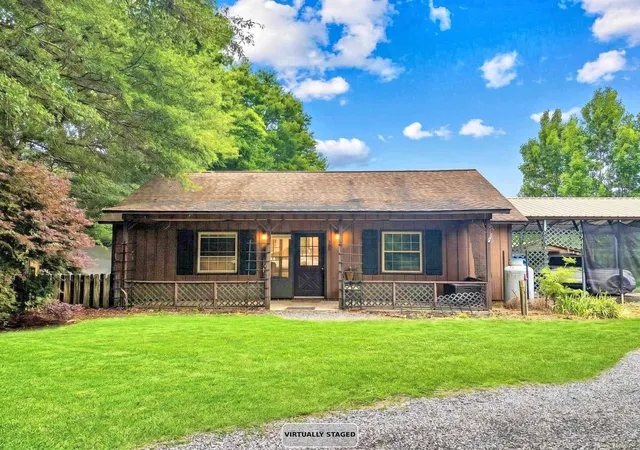 Photo 1 of Sale Pending at 532 Filter Plant Rd, Gaffney, SC 29340 | MLS# SPN337541 | Listing updated on 2026-09-22