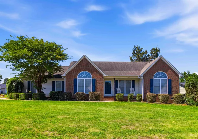 Photo 1 of Single family home for sale at 104 Harvest Ridge Dr, Inman, SC 29349 | MLS# SPN338387 | Listing updated on 2026-09-14