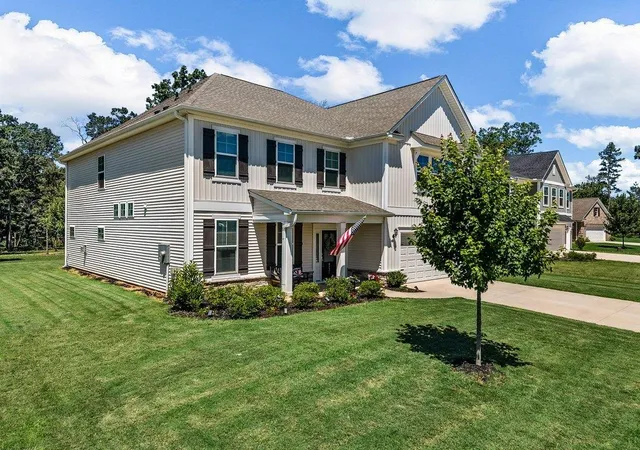Photo 3 of Single family home for sale at 4131 Crst Ridge Ln, Boiling Springs, SC 29316 | MLS# SPN338782 | Listing updated on 2026-09-29