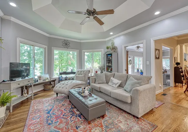 Photo 4 of Sale Pending at 335 Hillcove Point, Wellford, SC 29385 | MLS# SPN339007 | Listing updated on 2026-09-23
