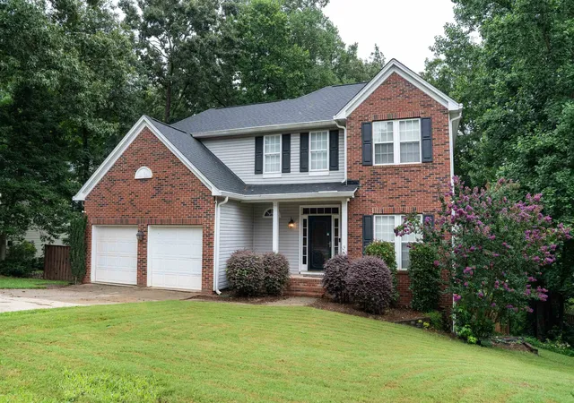 Photo 1 of Sale Pending at 196 Timberleaf Dr, Duncan, SC 29334 | MLS# SPN339515 | Listing updated on 2026-09-23