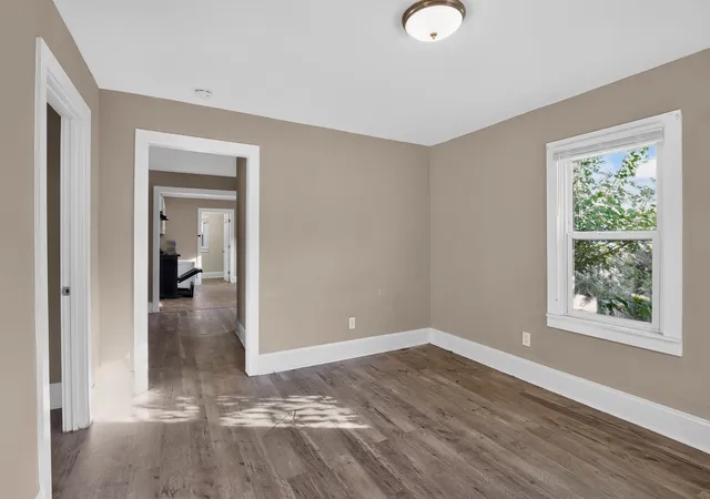 Photo 4 of Sale Pending at 214 Spartanburg St, Greenville, SC 29607 | MLS# SPN339706 | Listing updated on 2026-10-26