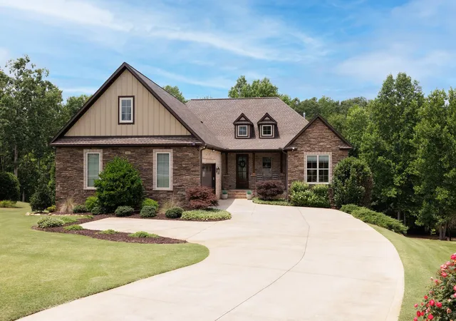 Photo 1 of Sale Pending at 383 Is Green Ln, Inman, SC 29349 | MLS# SPN339862 | Listing updated on 2026-09-15