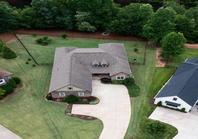 Photo 2 of Sale Pending at 383 Is Green Ln, Inman, SC 29349 | MLS# SPN339862 | Listing updated on 2026-09-15