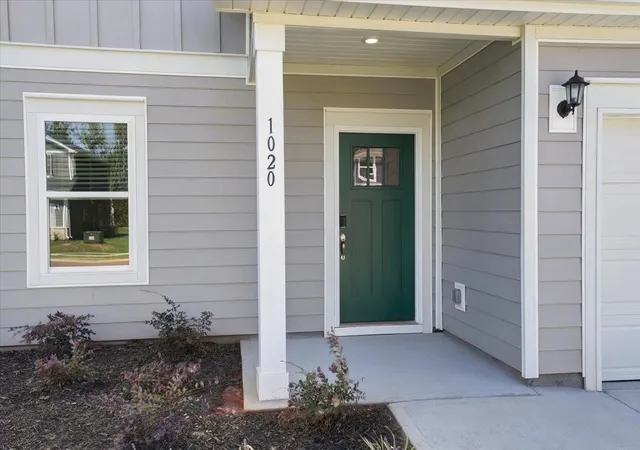 Photo 3 of Single family home for sale at 1020 Southwell Dr, Anderson, SC | MLS# SPN340062 | Listing updated on 2026-10-08
